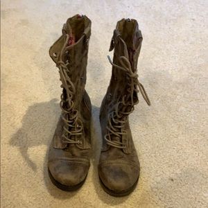 Justfab combat boots with pink zippers - size 7